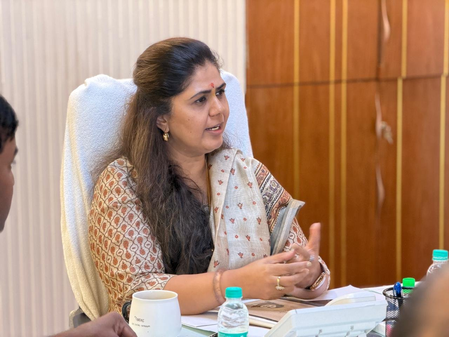 Maha govt unveils action plan to tackle fodder shortage in drought-hit areas