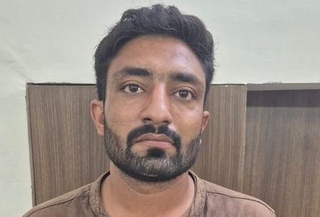 ‘Sacked for negligence’: Gujarat livestock inspector caught taking Rs 22,000 bribe the next day (Lead)